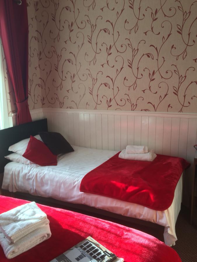 Bed and Breakfast Kingscliff à Blackpool Extérieur photo